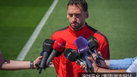 梅西绝杀！阿根廷险晋八强